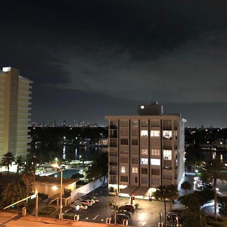 Pavilion - Stunning Bay View Miami Beach Exterior photo